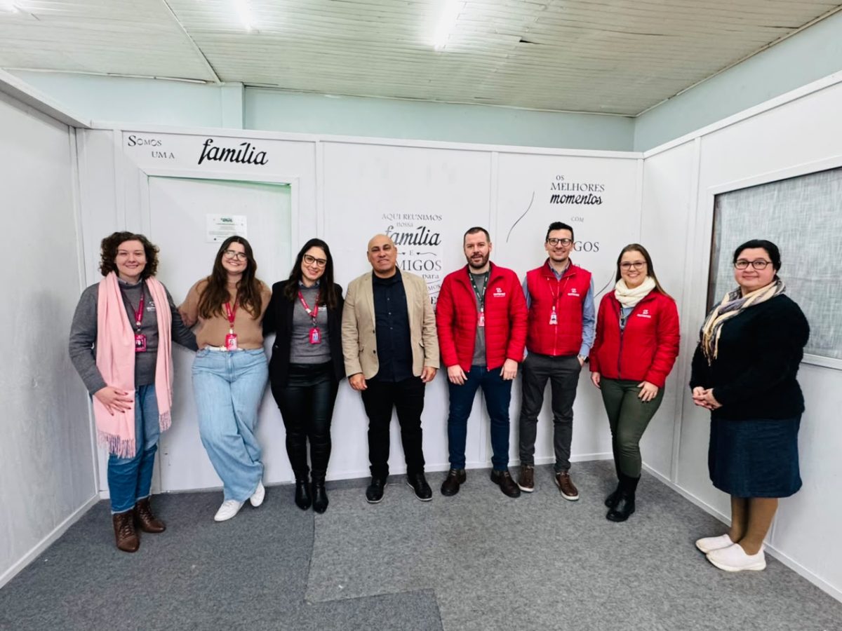Conecta Nutritec inaugura Laboratório de Informática na Associação Semeadores